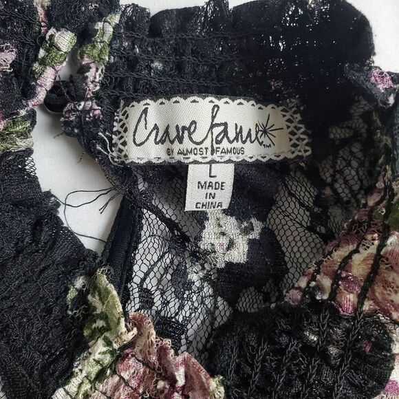 Crave Fame by Almost Famous Women’s Large Black Floral Lace Sleeveless Ruffle Bl - Picture 5 of 7